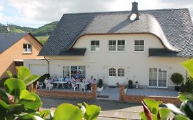 Wein- und Gästehaus Binz-Meyer